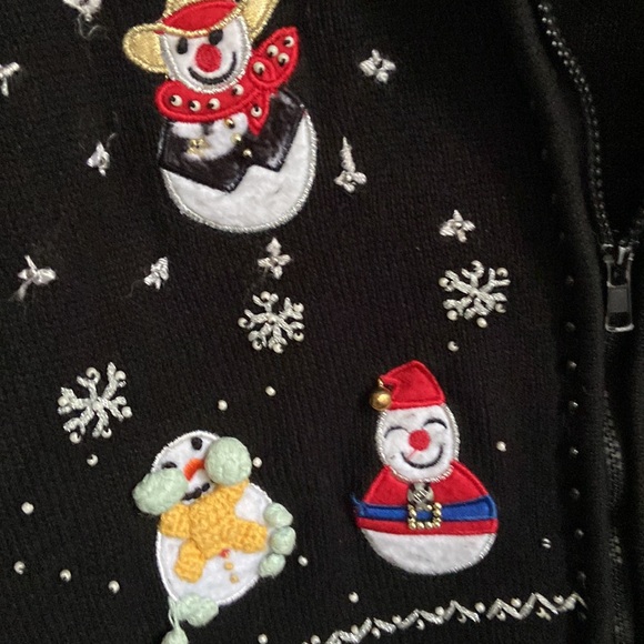 BP design sweater with snowmen & feathers with snaps In like new condition - Picture 3 of 12